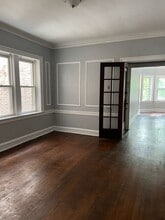 8038 S Maryland Ave in Chicago, IL - Building Photo - Building Photo