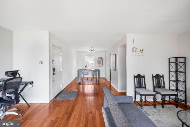 788 Quince Orchard Blvd in Gaithersburg, MD - Building Photo - Building Photo