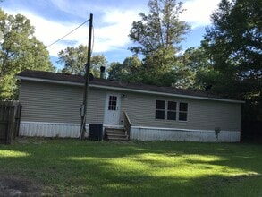 105 Goshen Ct in Brandon, MS - Foto de edificio - Building Photo