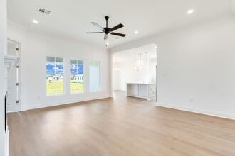 111 Benson Grove Drive in Youngsville, LA - Building Photo - Building Photo