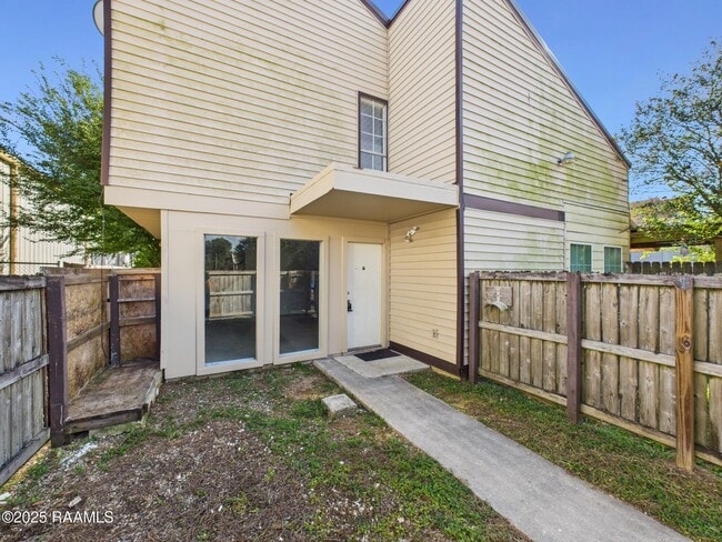 property at 201 Fox Run Ave