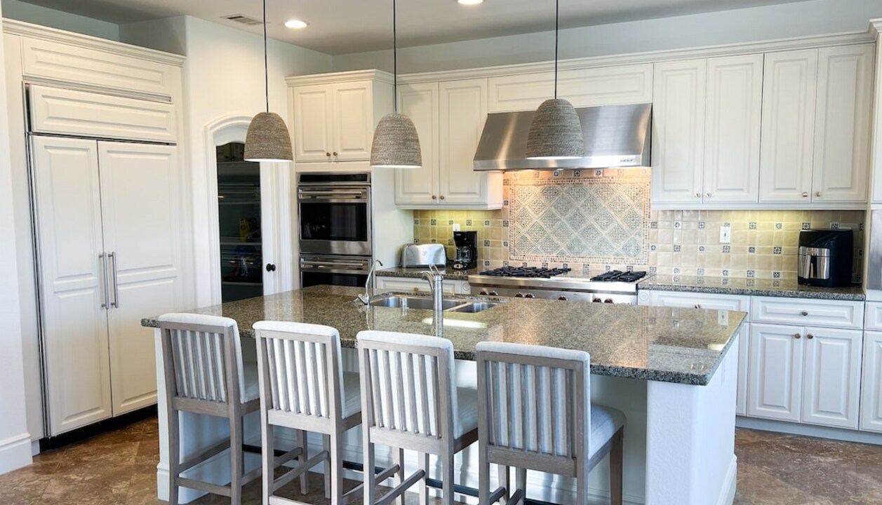 3231 Avenida Aragon in Carlsbad, CA - Building Photo
