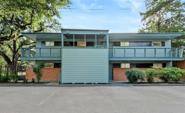 property at 217 E 12th St