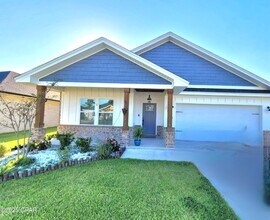 2609 Outlaws Wy in Panama City, FL - Building Photo - Building Photo