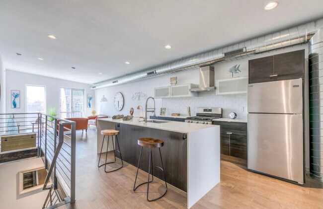 1625 N 7th St, Unit 3 in Philadelphia, PA - Foto de edificio - Building Photo