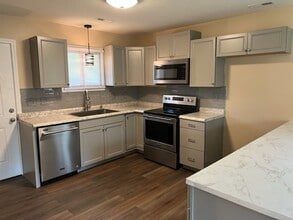 439 W Nelson St in Lexington, VA - Building Photo - Building Photo