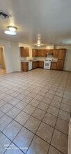 722 Olive St in Paso Robles, CA - Building Photo - Building Photo