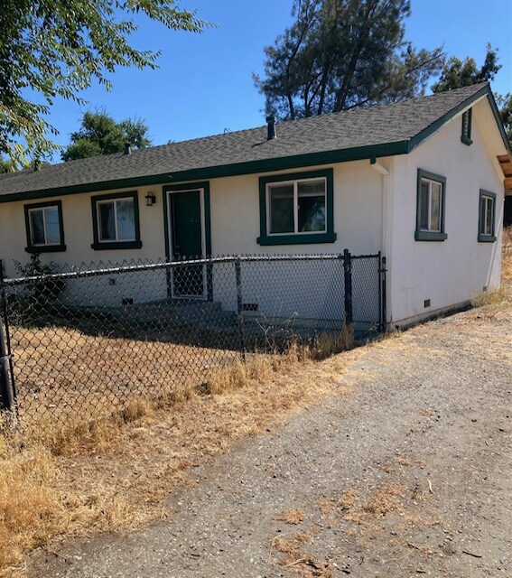 13518 Airline Hwy