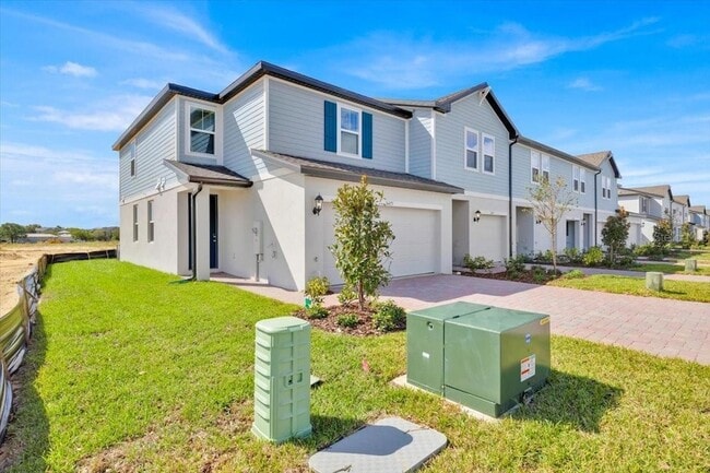 16475 Happy Eagle Dr in Clermont, FL - Building Photo - Building Photo