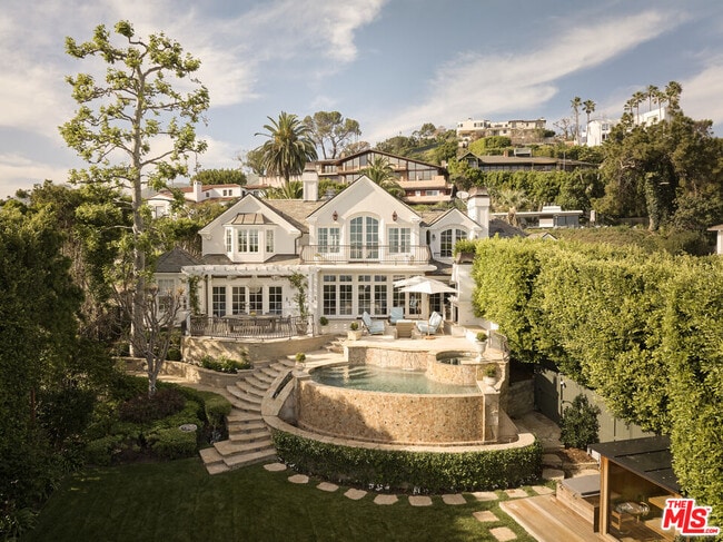 property at 541 Paseo Miramar