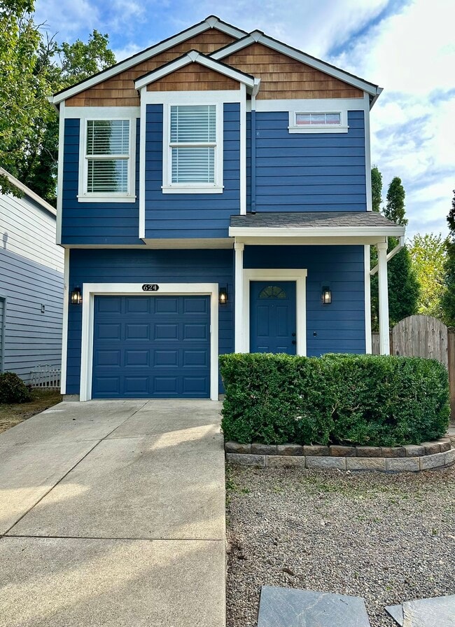 property at 624 SE Shega Ct