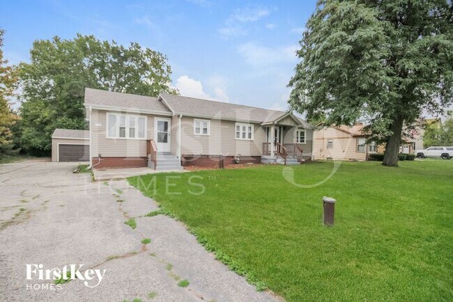 0 Gary Ave in Wheaton, IL - Building Photo - Building Photo