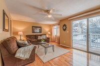 Building Photo - University Townhouses Apartamentos in Syracuse, New York