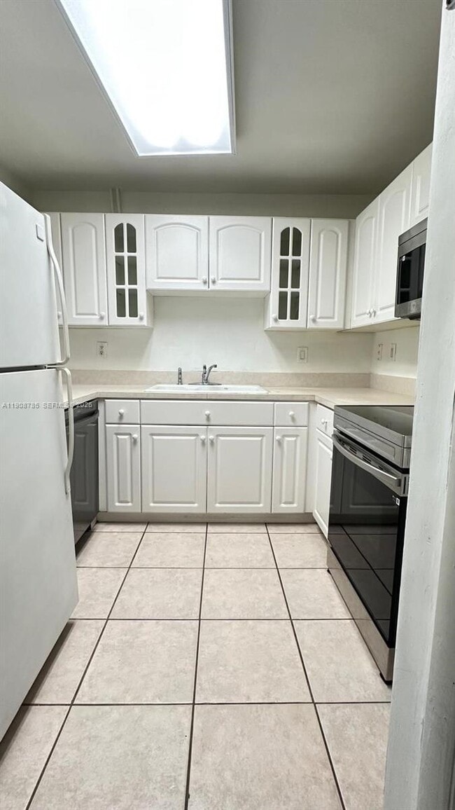 6780 W 2nd Ct in Hialeah, FL - Building Photo - Building Photo