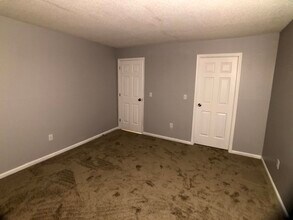 108 Hunters Run Pl in Haverhill, MA - Foto de edificio - Building Photo