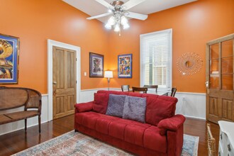 1211 Governor Nicholls St in New Orleans, LA - Building Photo - Building Photo