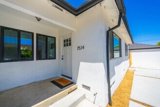 7514 Woodley Ave in Los Angeles, CA - Building Photo - Building Photo