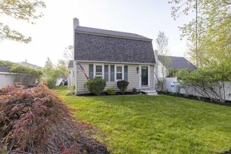 16 Grasshopper Ln in Wells, ME - Building Photo - Building Photo