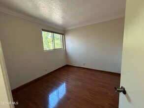 354 Via Colinas in Westlake Village, CA - Building Photo - Building Photo