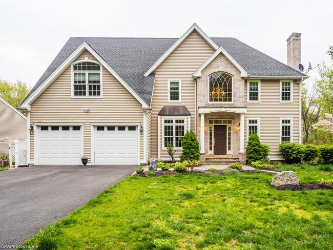 property at 6 Romano Ct