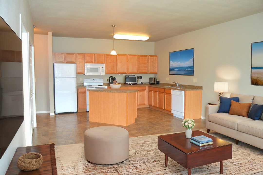 Boulder Ridge in Watford City, ND - Building Photo