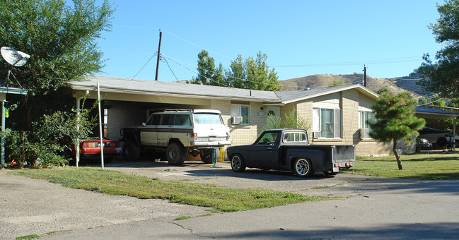 Hillview Villas in Boise, ID - Building Photo - Building Photo