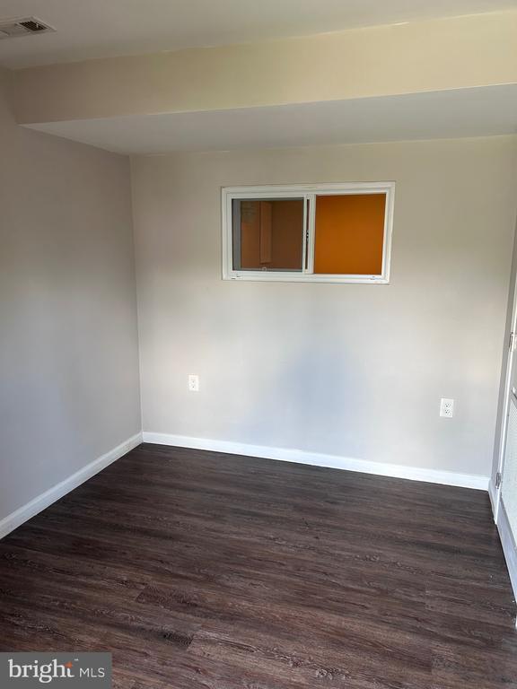 21 Allenhurst Ct in Gaithersburg, MD - Building Photo - Building Photo