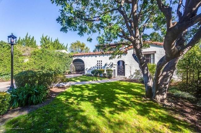 property at 4380 Beulah Dr
