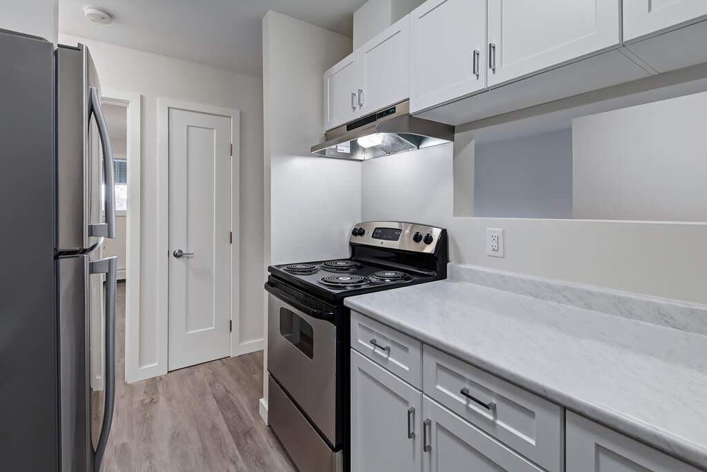 Heritage Place Apartments in Prince Albert, SK - Building Photo