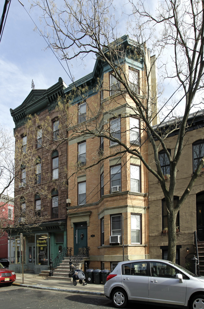 1243 Garden St in Hoboken, NJ - Building Photo - Building Photo