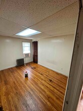 209 Oak Hill Ave in Endicott, NY - Building Photo - Building Photo