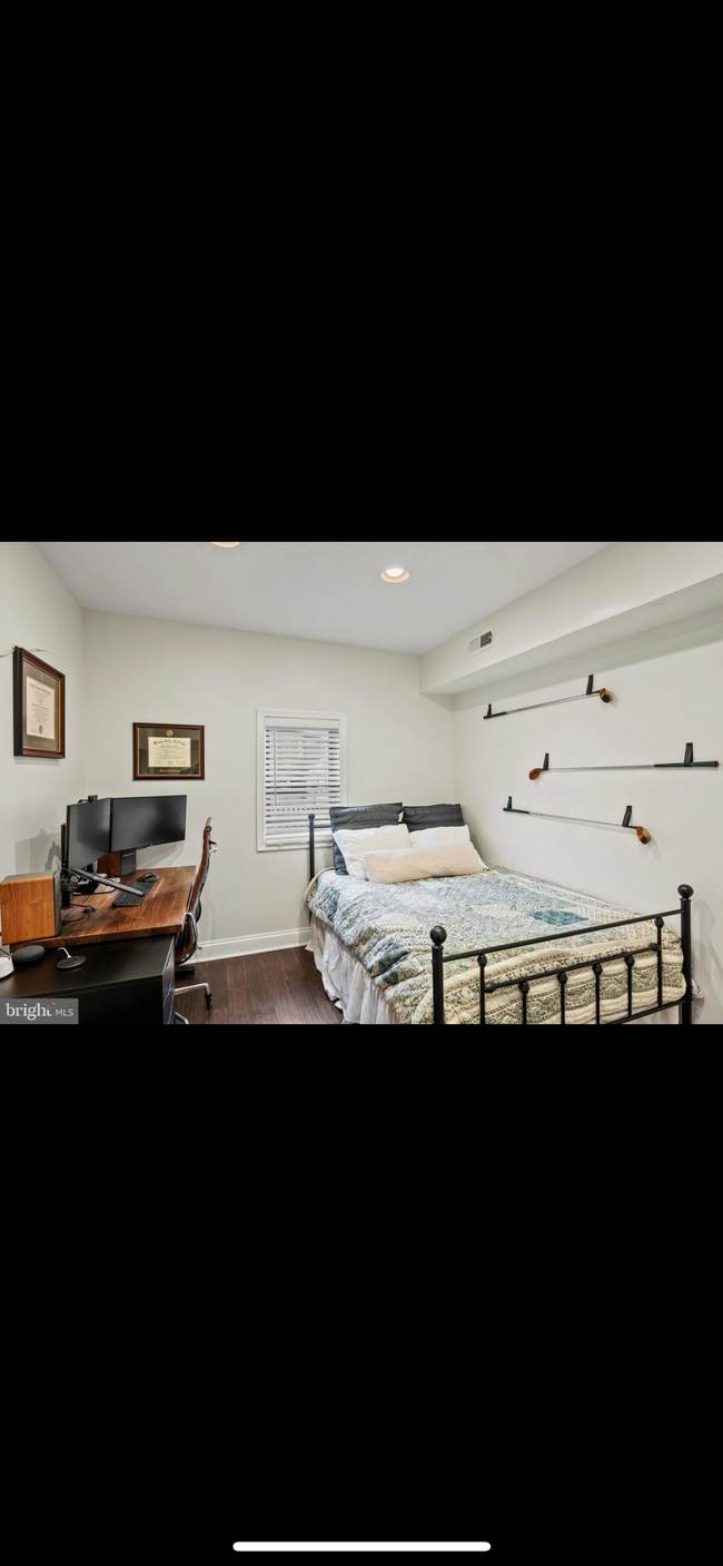 property at 2404 Foster Ave