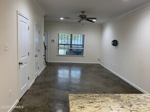 206 Caudill Dr in Lafayette, LA - Building Photo - Building Photo