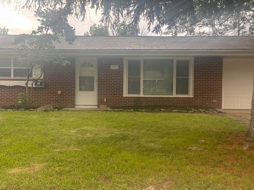 349 Haymarket Pl in Columbus, OH - Building Photo