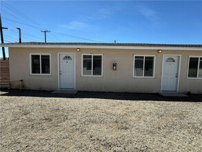 15628 K St in Mojave, CA - Building Photo - Building Photo