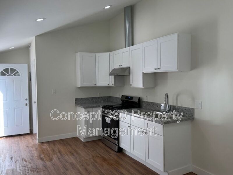 931 S Tajauta Ave in Compton, CA - Building Photo