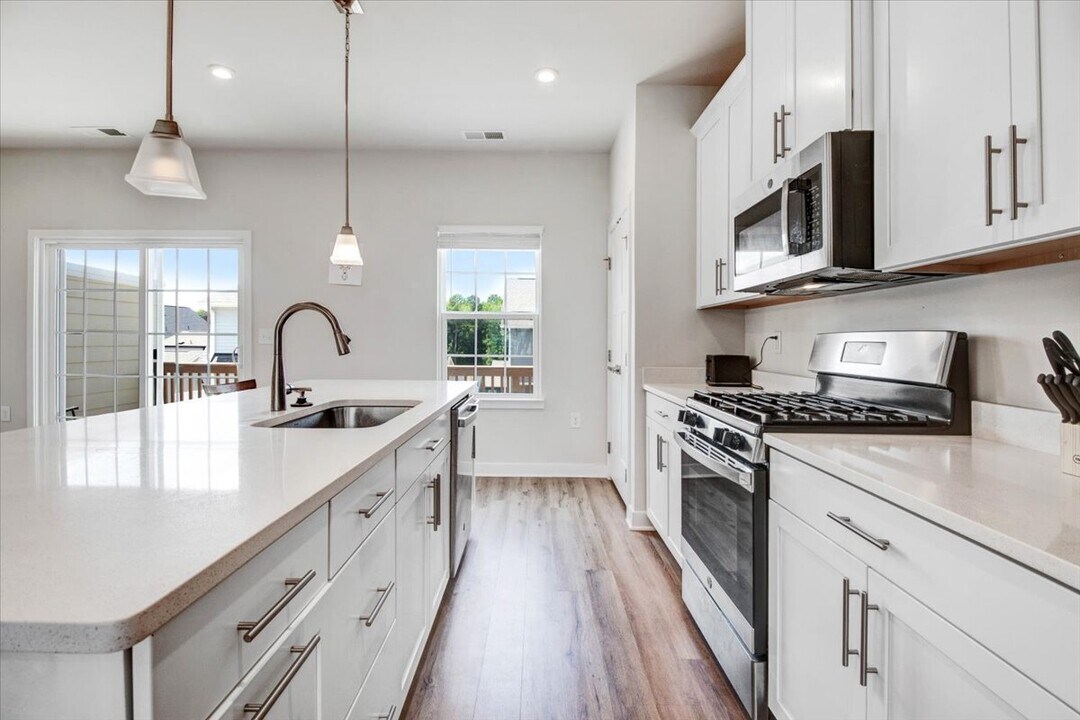 1404 Excelsior Grand Ave in Durham, NC - Building Photo
