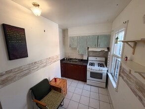 215 Greenwood Av in Toronto, ON - Building Photo - Building Photo