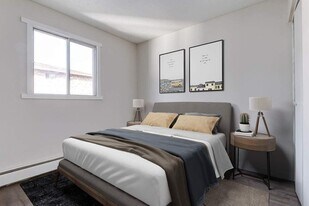 Angela Dawn Apartments in Saskatoon, SK - Building Photo