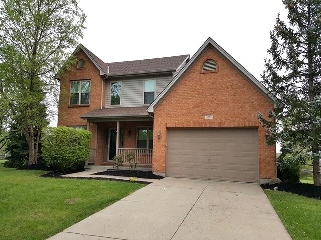 property at 6528 Lakewood Dr