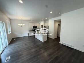 14792 Chimney Pass Dr in Bluffdale, UT - Building Photo - Building Photo