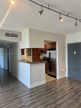 36 NW 6th Ave in Miami, FL - Building Photo - Building Photo