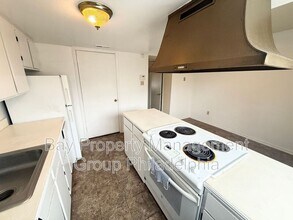 161 Ardwick Terrace in Lansdale, PA - Building Photo - Building Photo