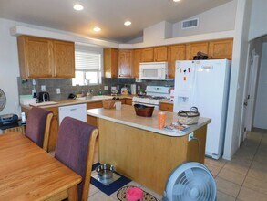 11864 E 27th Pl in Yuma, AZ - Foto de edificio - Building Photo