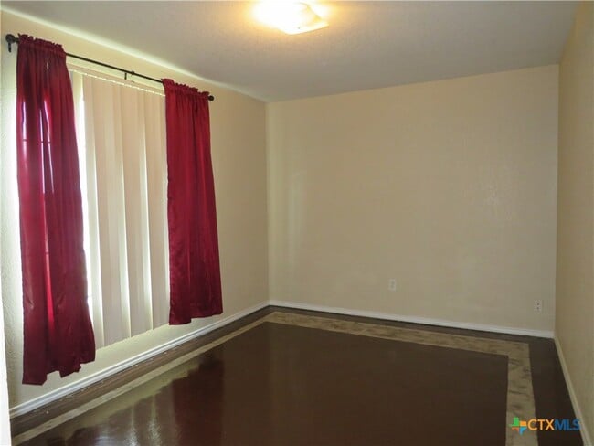 3500 Viewcrest Dr in Killeen, TX - Building Photo - Building Photo
