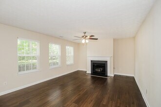 12 Red Maple Way in Dallas, GA - Building Photo - Building Photo