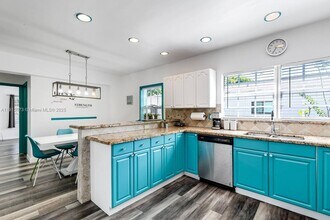 1629 Johnson St in Hollywood, FL - Building Photo - Building Photo