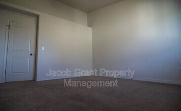1580 N Stevens Ave in Idaho Falls, ID - Building Photo - Building Photo