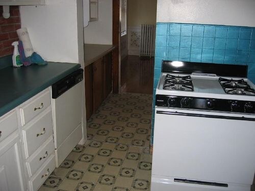 96 Beechcroft St in Boston, MA - Building Photo