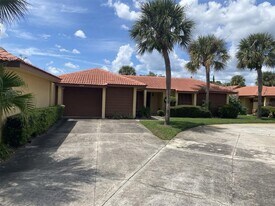 4908 Fiji Cir in Orlando, FL - Building Photo